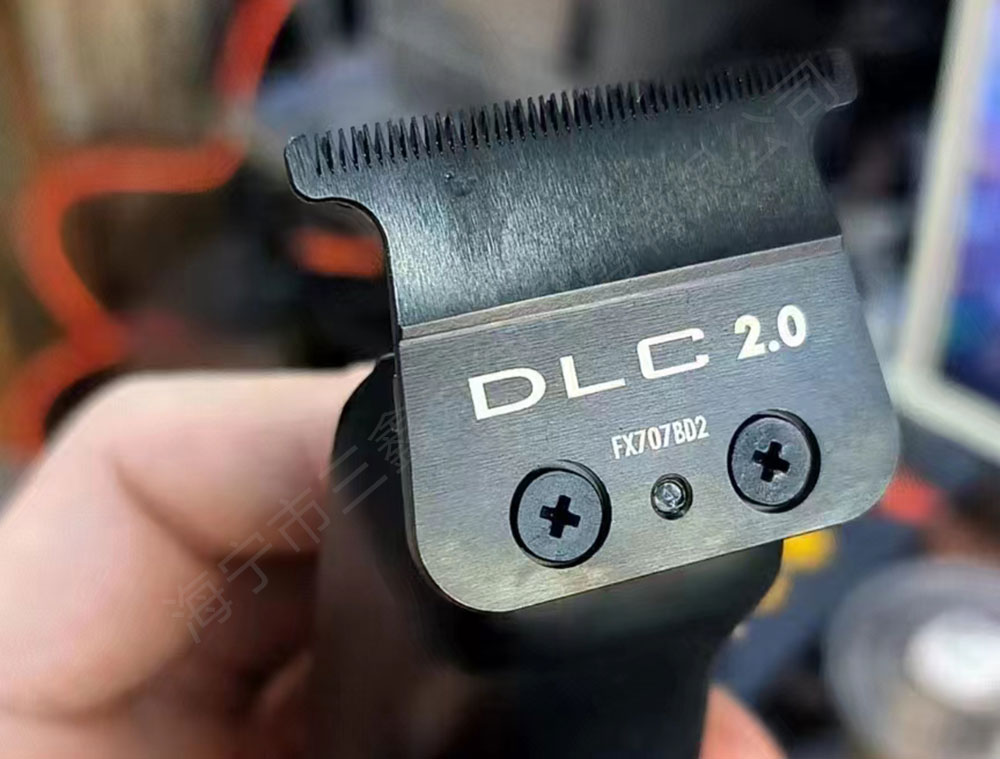 理(lǐ)發刀(dāo)片采用(yòng)DLC鍍層的(de)創新之路(lù)